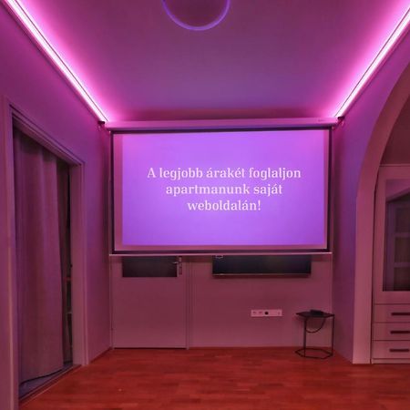 Cinemapartman Eger Eksteriør billede